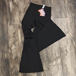 Yitty Black Flared Yoga Pants